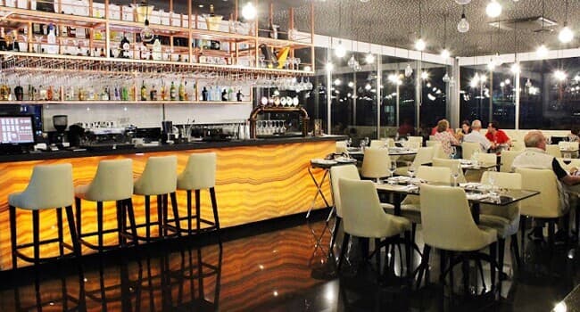 Restaurante Charkoal