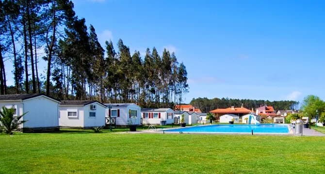 LAND'S HAUSE BUNGALOWS